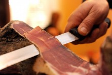 KRČKI PRŠUT – MESNICA ŽUŽIĆ