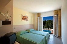 LUNA ISLAND HOTEL****, JAKIŠNICA - PAG